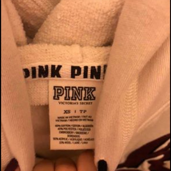 VS pink hoodie - Picture 3 of 3